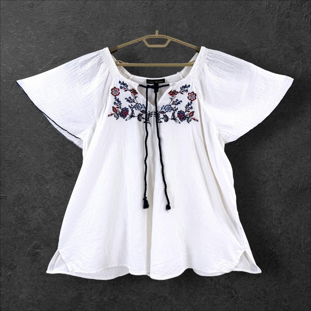 NEW Lane Bryant Blouse Womens 22 White Embroidered Flutter Sleeve Tunic Plus